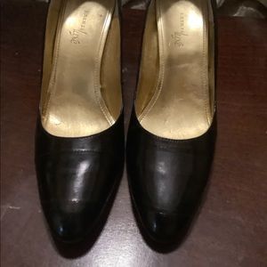 Black Croc embossed leather J Renee heels